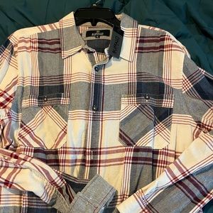 Buffalo David Britton bottom down casual dress shirt. Adult XL new with tags.